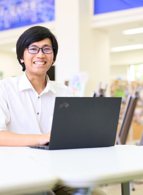 大学院 理工学研究科 情報科学専攻 博士課程2年生 ハン ネー アウンさん